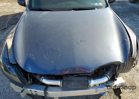 2010 Infiniti G37 z USA, uszkodzony, nr VIN JN1CV6EL3AM151013